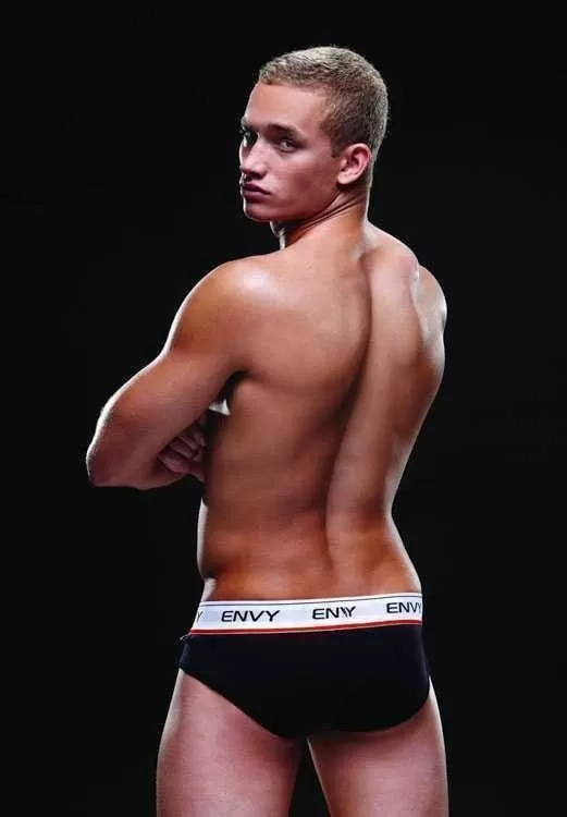 Брифы