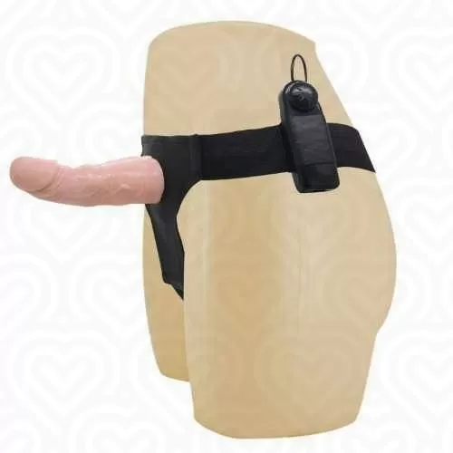Виброфаллос на трусах ULTRA Passionate HARNESS телесный