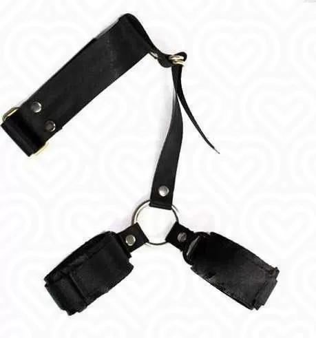 Бондаж ошейник с наручниками Toughage STRAIT JACKET черный